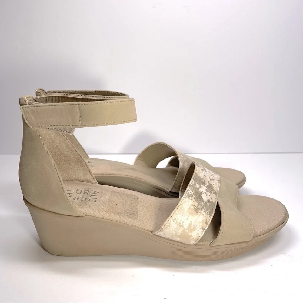 Naturalizer Sandals Women’s Size‎ 9 Nude Gold Theron Birchwood Ankle Strap